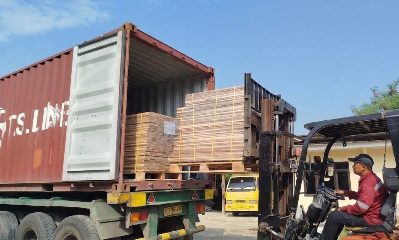 Global Shipping